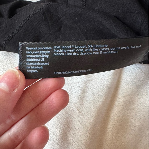 Eileen Fisher Casual & Flowy Scoop Neck Tank Top - Picture 5 of 6